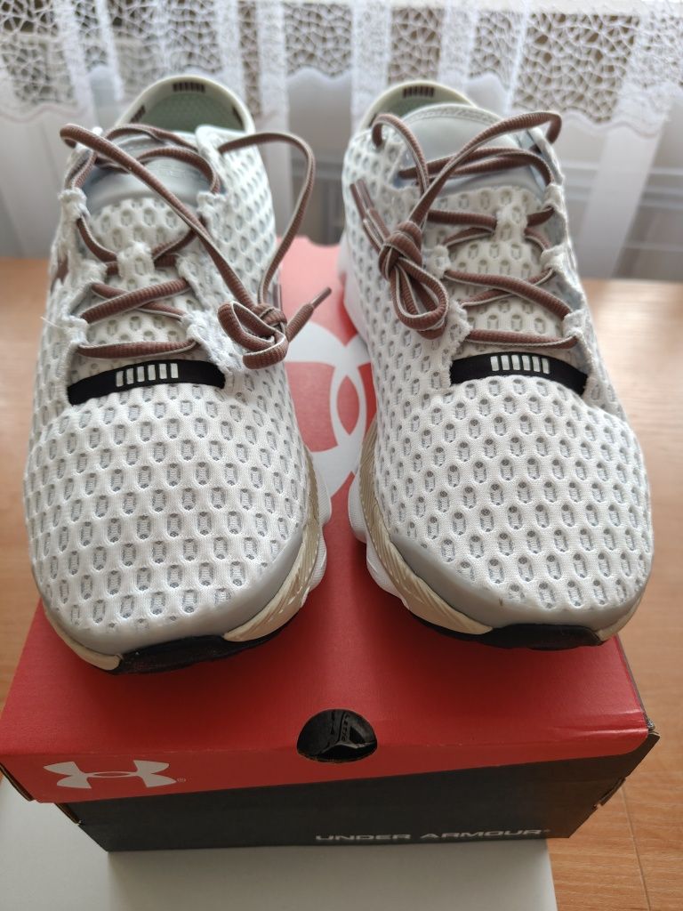 Buty treningowe do biegania Under Armour Speedform Gemini