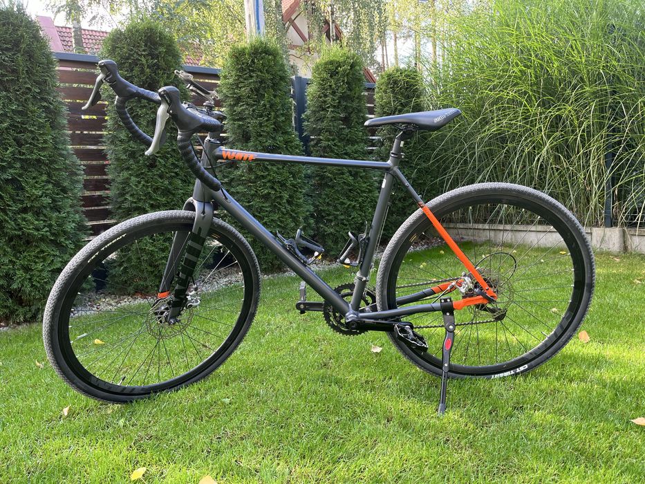 Gravel White GX (rozm. M - 55 cm)