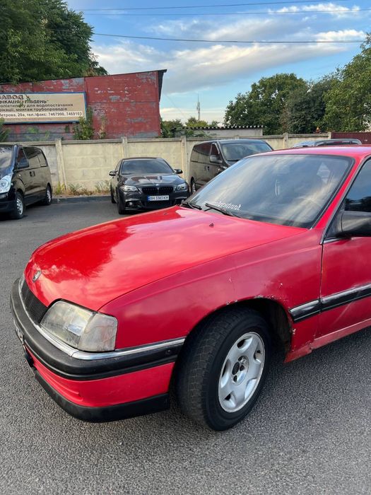 Продам opel omega срочно