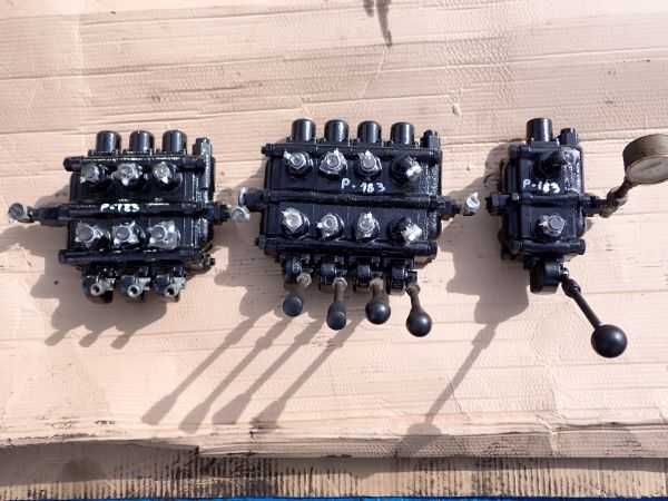 Podnośnik BUMAR P183 - Siłownik hydrauliczny podnoszenia ramienia