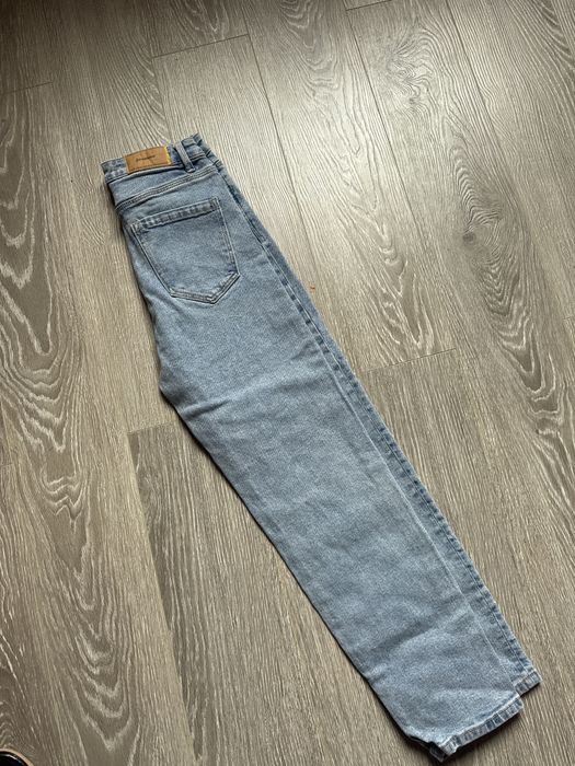 Моми 36 розмір stradivarius