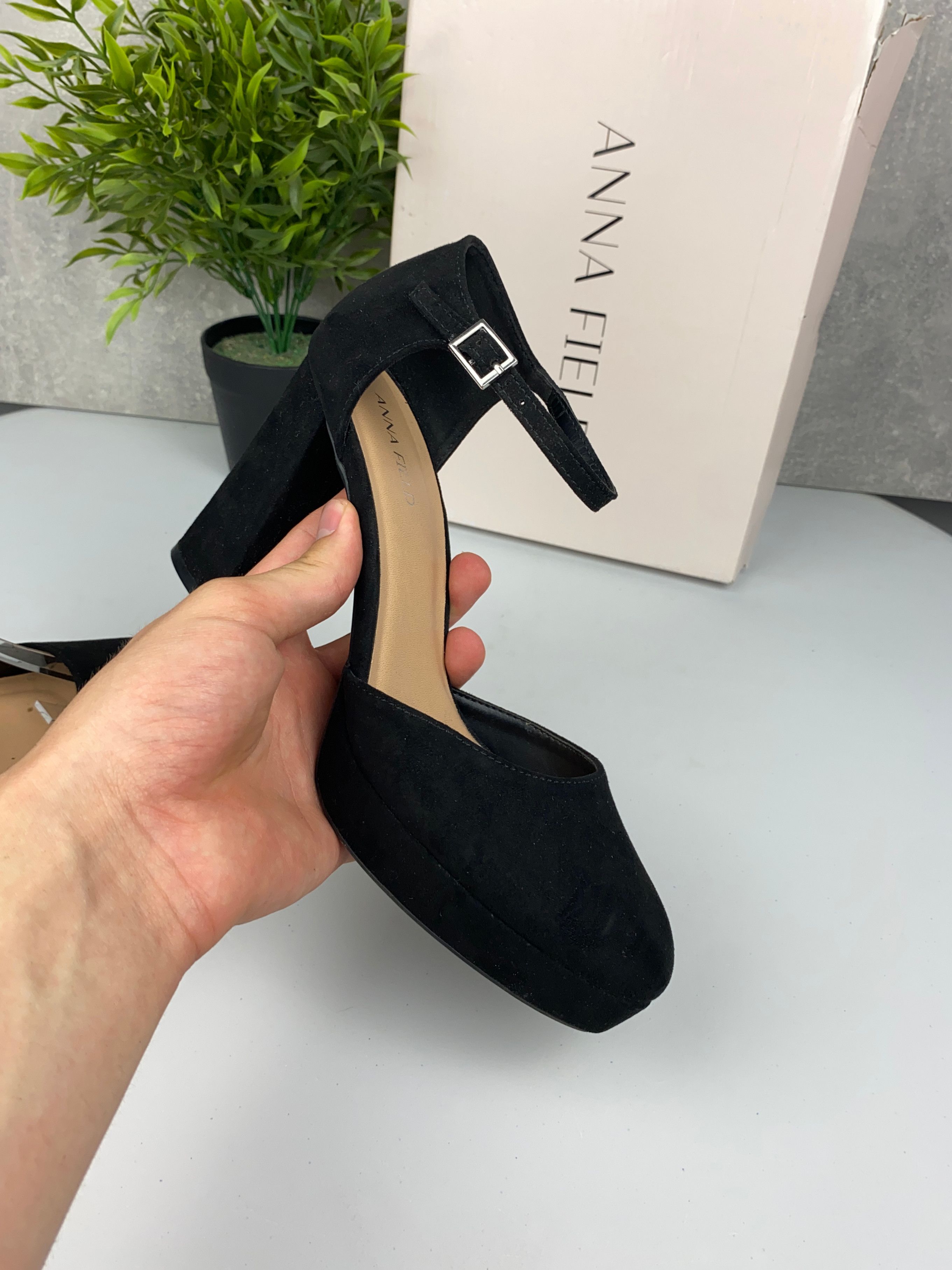 Świetne / buty czółenka na obcasie / Anna Field / r. 39