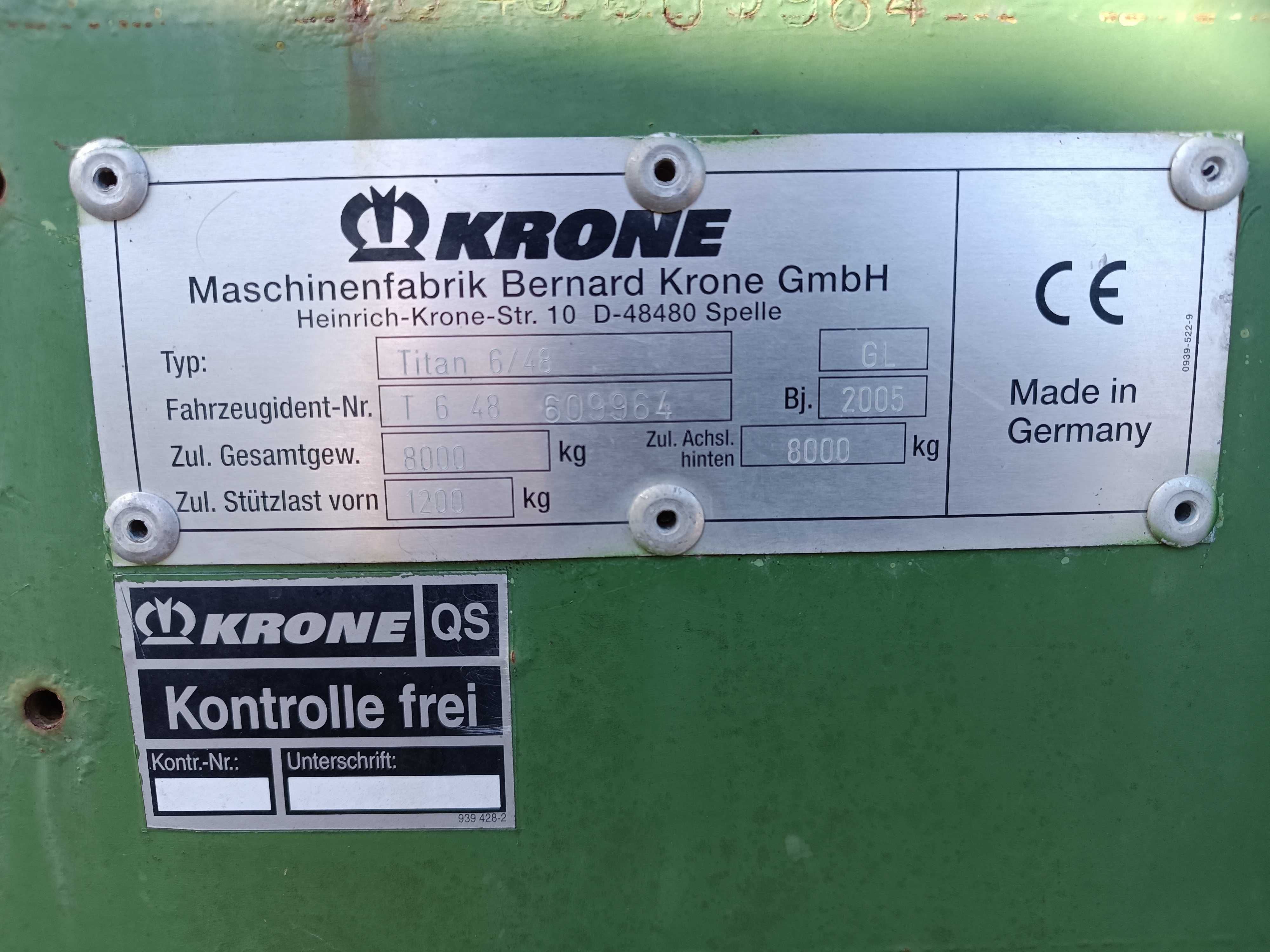 Przyczepa samozbierająca Krone Titan 6/48 objetosciowa trawy kukurydzy