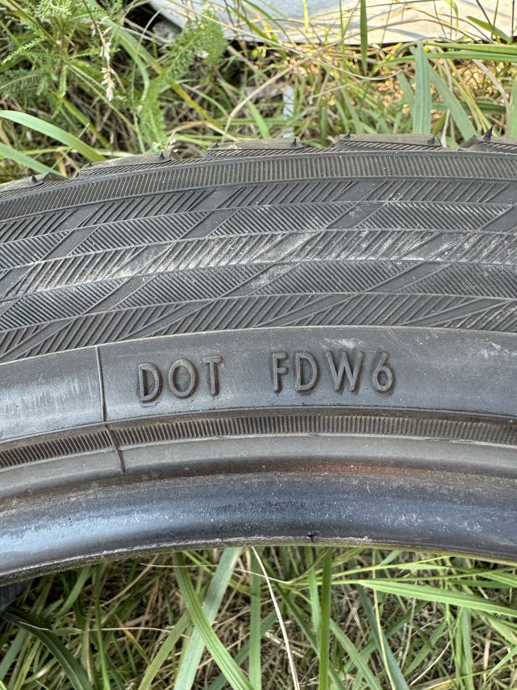 Opony zimowe Yokohama Bluearth 275/40 R21