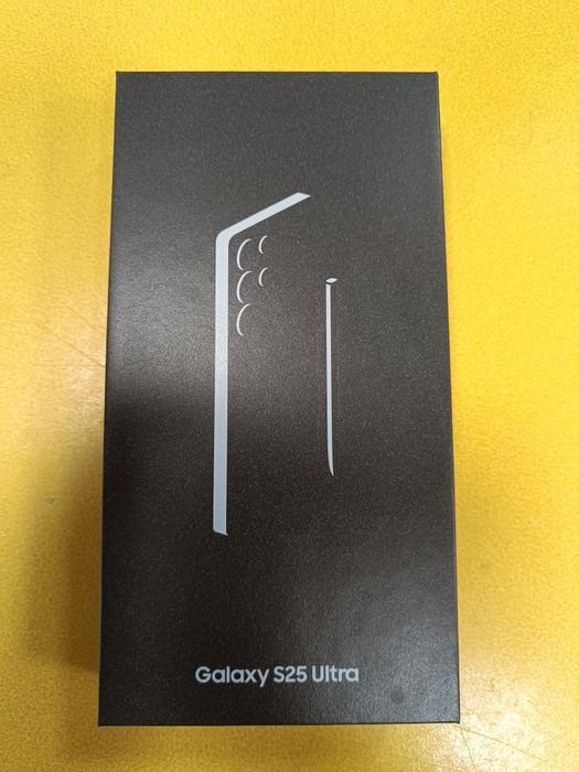NOWY !! Samsung Galaxy S25 Ultra / 12/512 GB / Titanium Black
