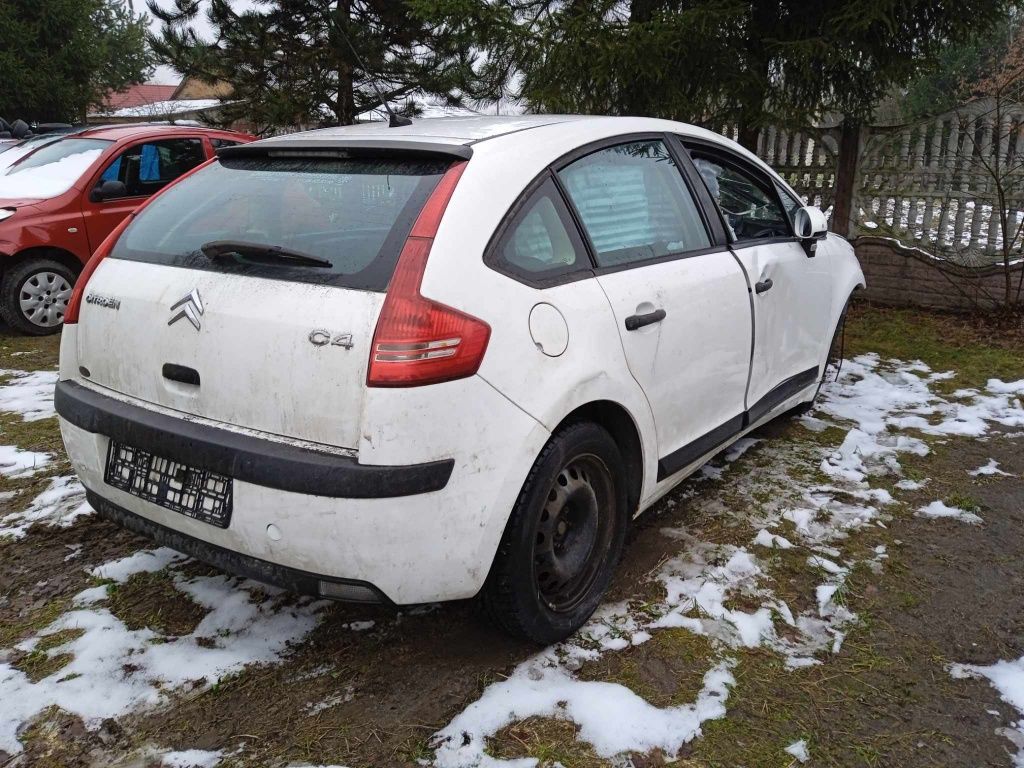 Częśći Citroen C4,alternator,chłodnica,pas,wzmocnienie,turbina