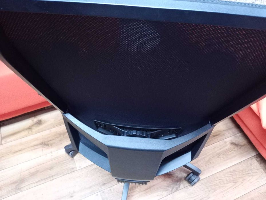 Fotel obrotowy DAUPHINE fotele krzesła biurowe do biur szkół