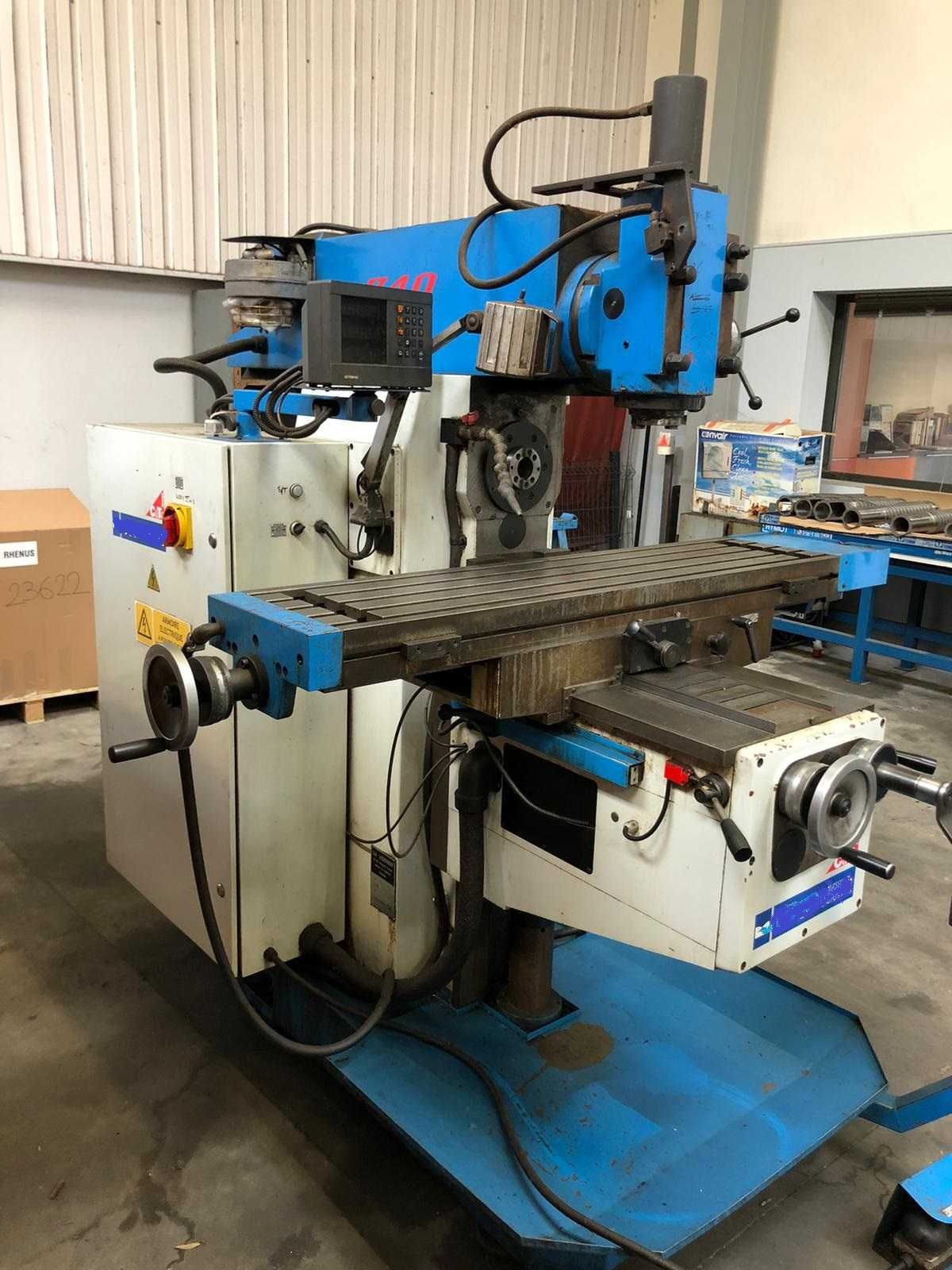 Frezarka uniwersalna FWF-32J2 Jafo Jarocin 2003 rok prod.