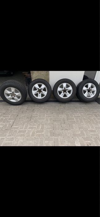 Шини  R18 Noklan 285/60 Toyota 200