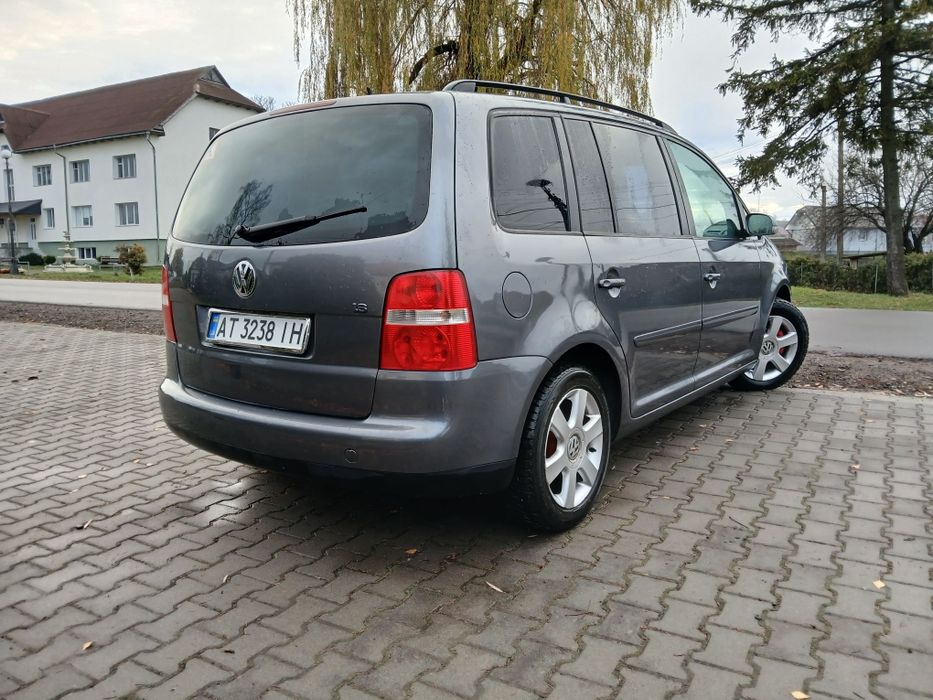 Продам Volkswagen Touran