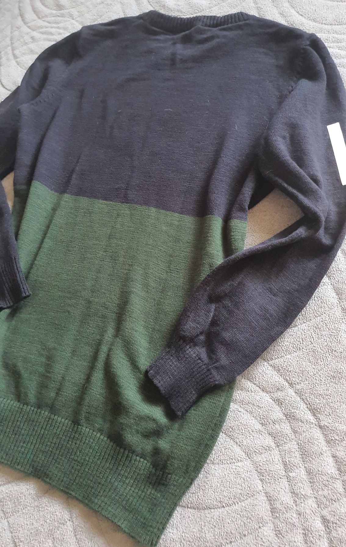 Sweter marki H&M