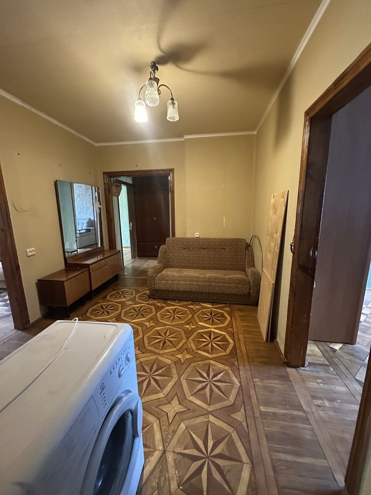 Сдам 4 комнатную квартиру на Алексеевке, пр.Победы,71Б. 2/16