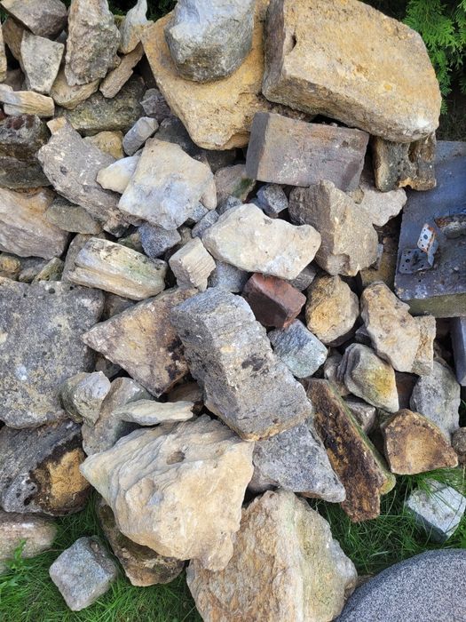 Kamienie gruz na ogródek skarpa skalniak