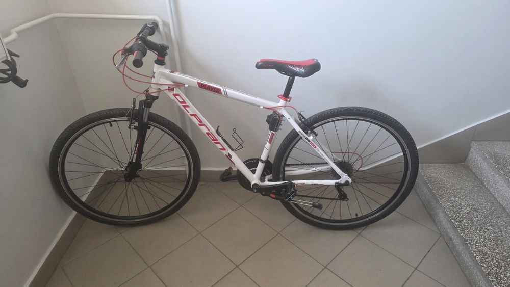 Biały rower crossowy olpran player