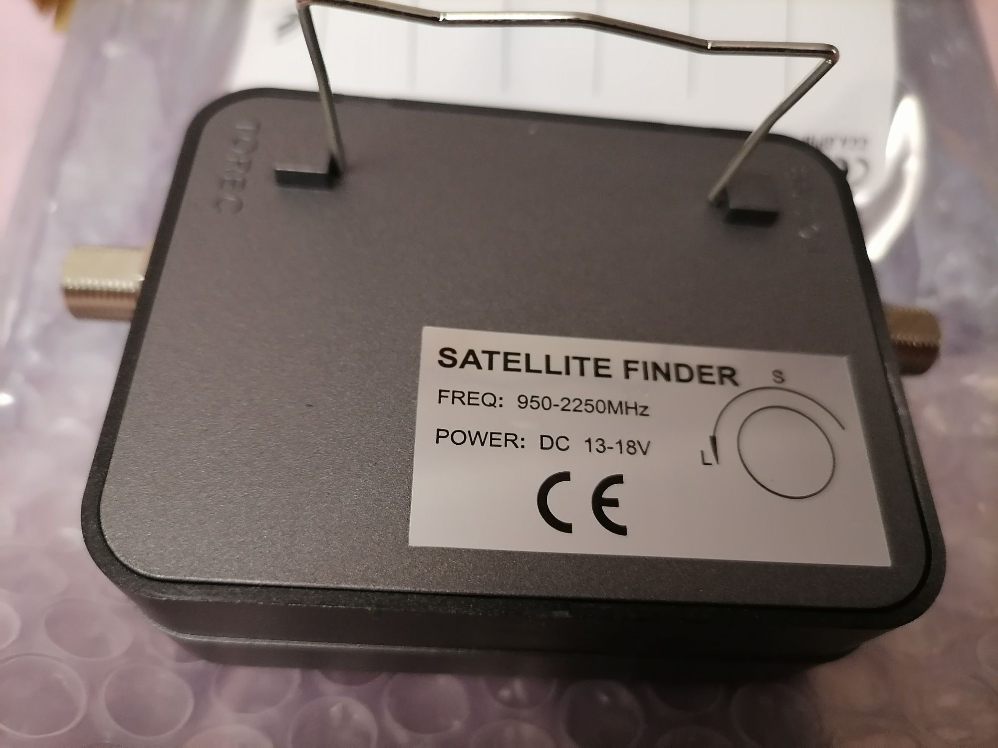 Спутниковый тюнер digiquest 8300 satellite finder c конвертором