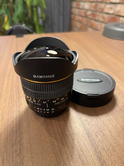 Samyang 8 mm f/3.5 Aspherical IF MC Fish-eye - mocowanie do Nikona