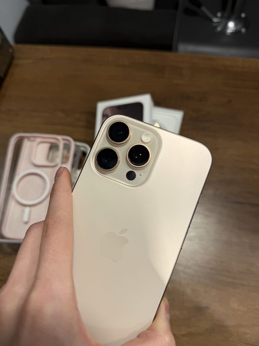Iphone 16 pro Max, 512Gb, 95% акамулятор