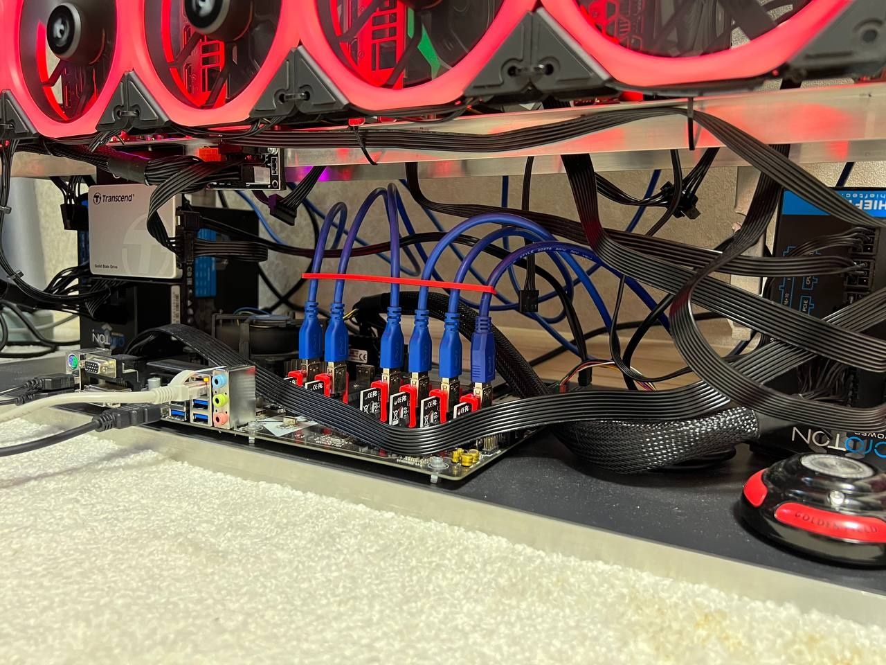 Майнінг ферма MSI GTX 1660 SUPER 6GB.