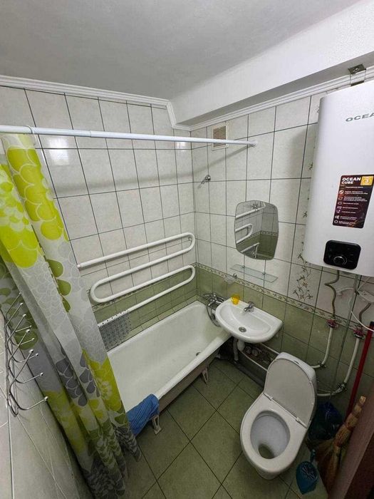 Продам 2-кімн. квартиру, вул. Ружинська, Нивки KL