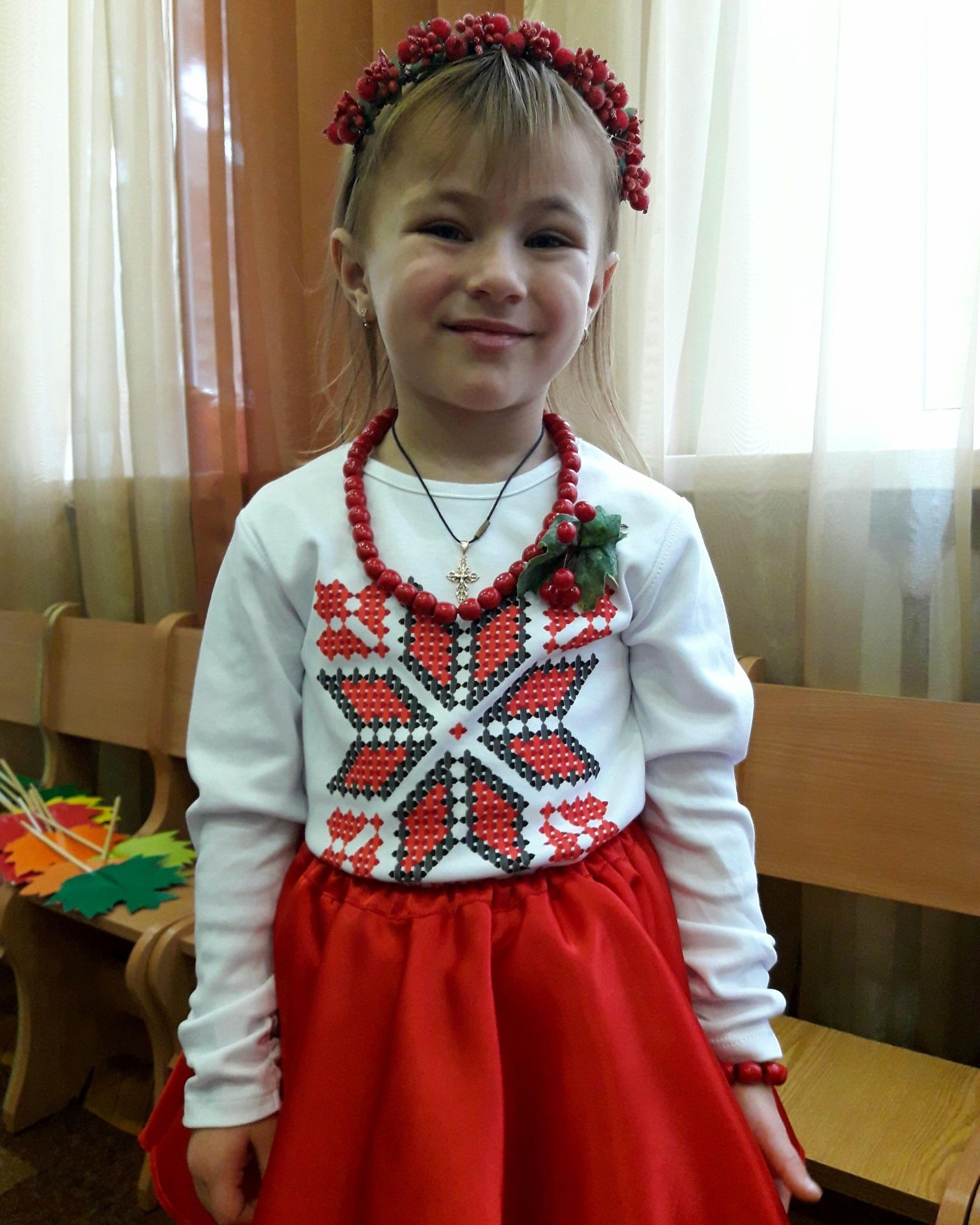 Кофточка белая (новогодняя) тм Бемби р.110