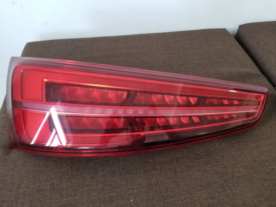 Ліхтар заднійлівий, фара задня ліва, стоп Audi Q3 8U USA Led