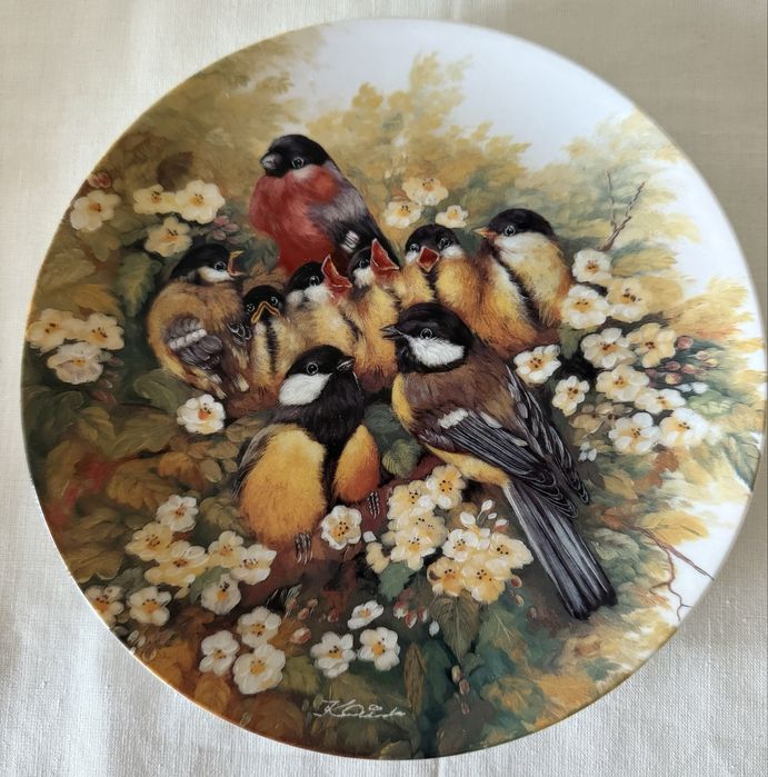 Вінтаж: колекція настінних тарілок .