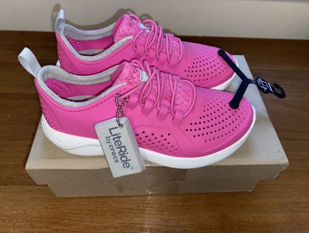 Crocs Kids' LiteRide Pacer Pink/White - Кроксы кроссовки для девочки