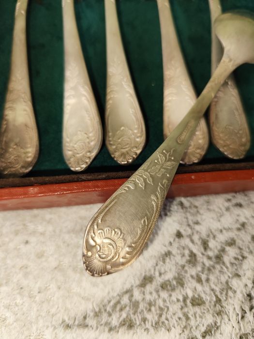 Набор вилки и ложки десертные мельхиор СССР