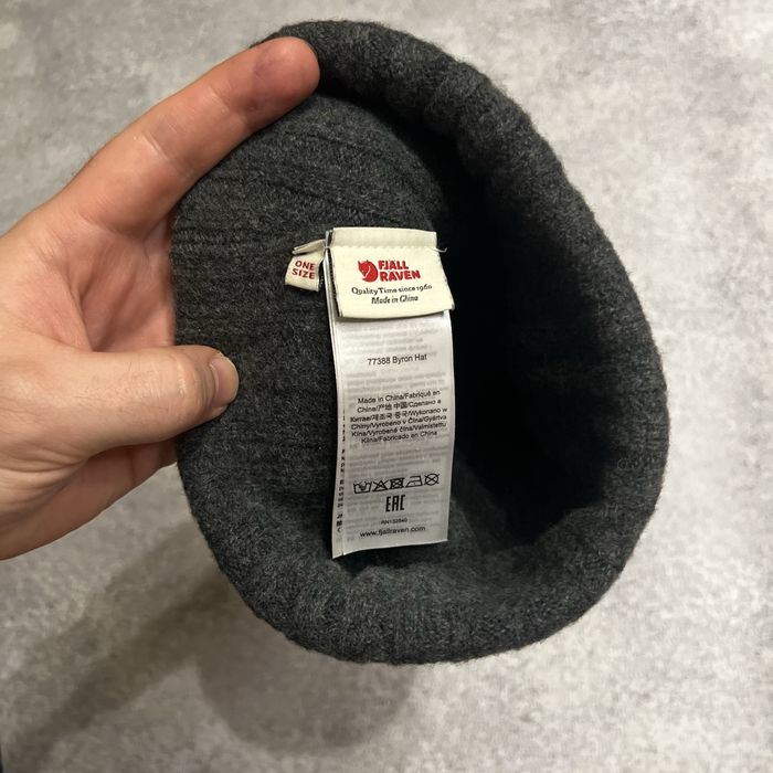 Зимова шапка FJALLRAVEN оригінальна чоловіча стильна шапка лиса