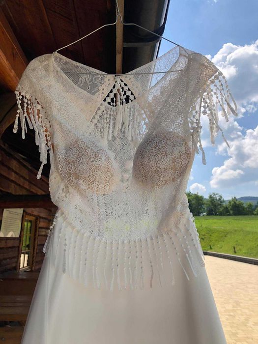 Suknia ślubna w stylu Boho Rustykalnym