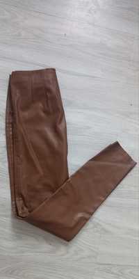 Spodnie Zara skóra ekologiczna rozmiar M
