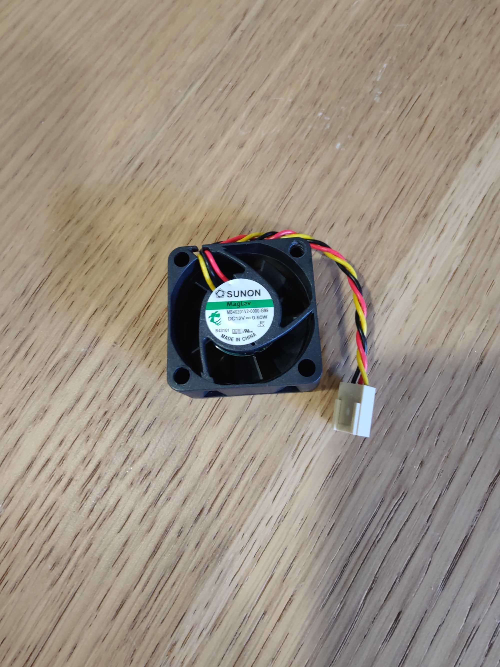 Ventoinha SUNON MagLev MB40201V2-0000-G99 – 12V DC
