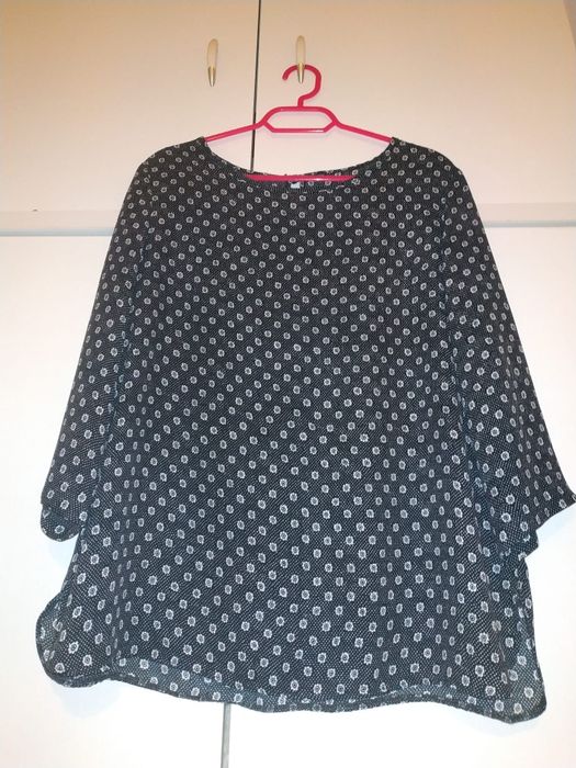 Vendo blusas tamanho S e M