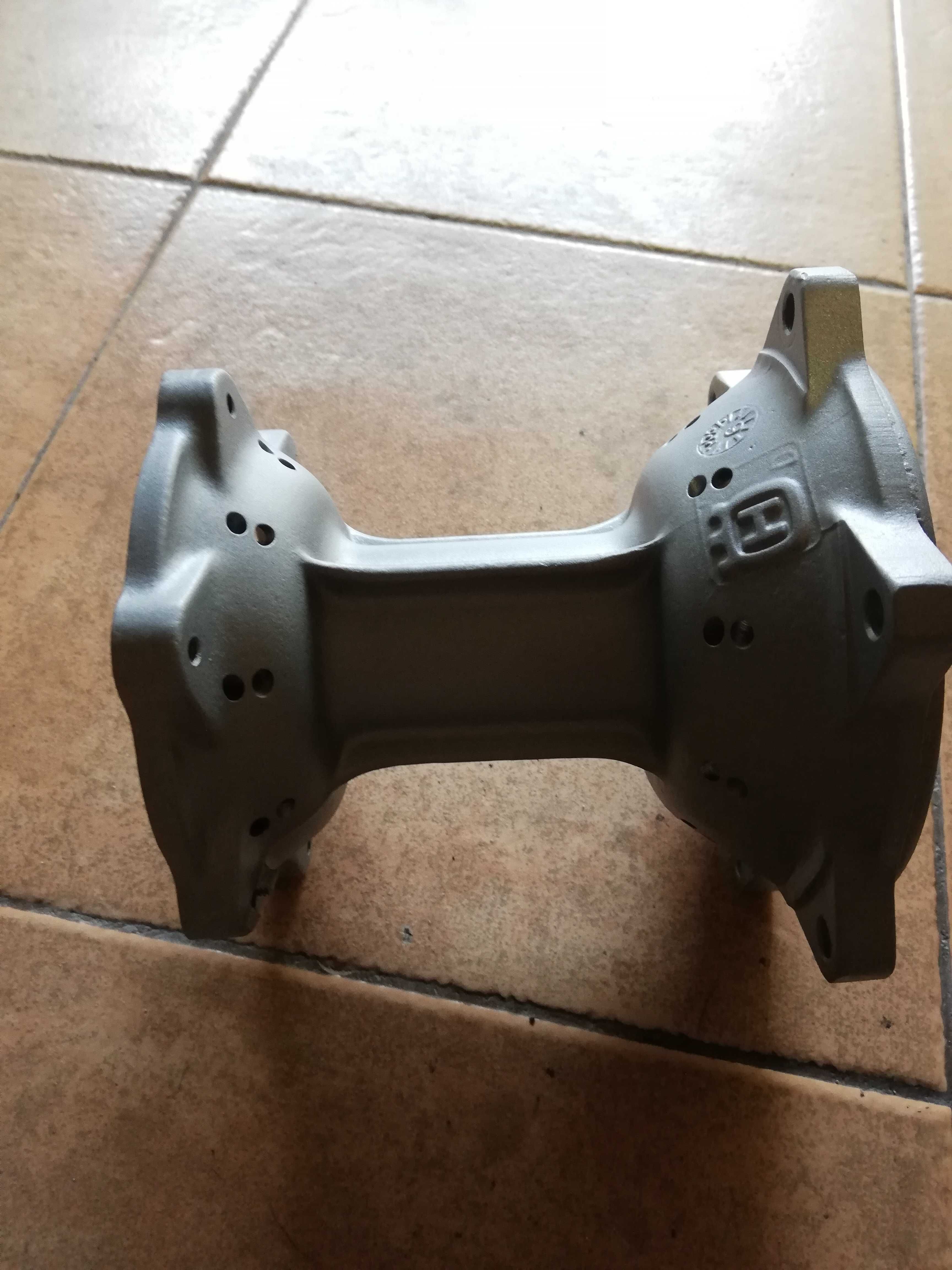 Cubo roda traseira Husqvarna