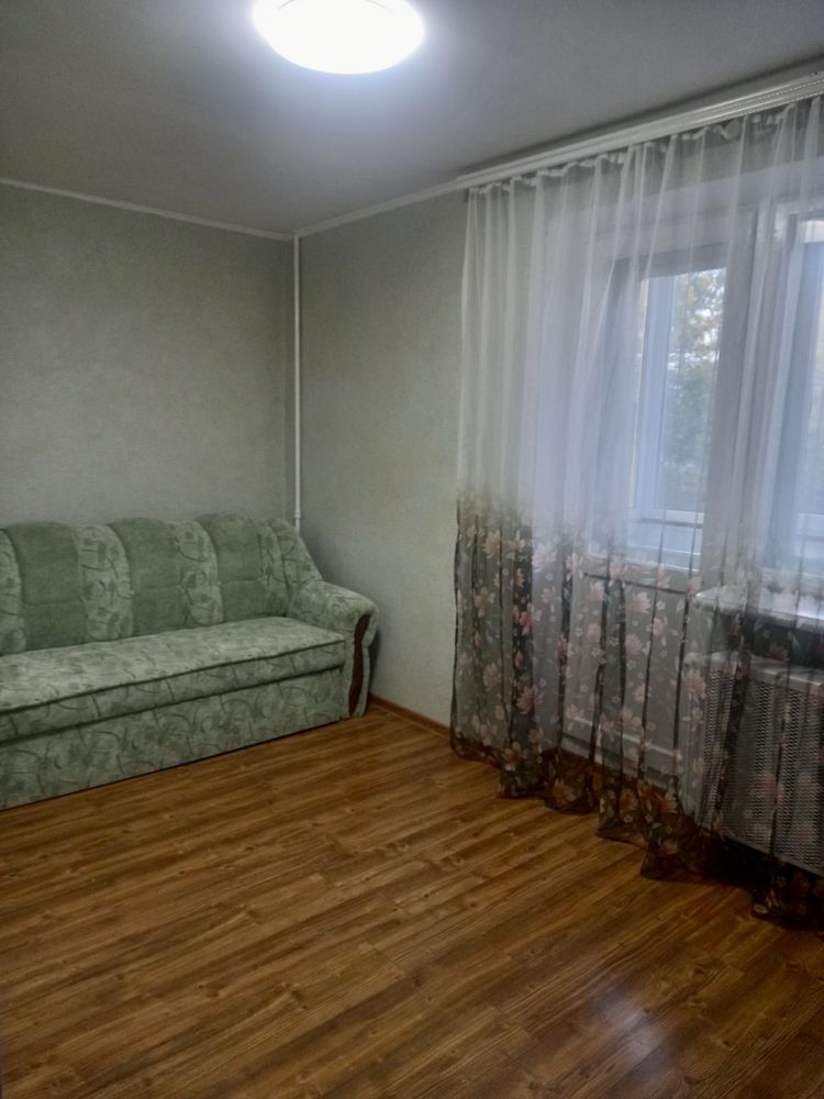 Продаж 3ох кімн. квартири (меблі залишаються)в р - оні Саксаганського