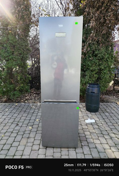 Холодильник BEKO 2 м висота сталь нержавійка є доставка