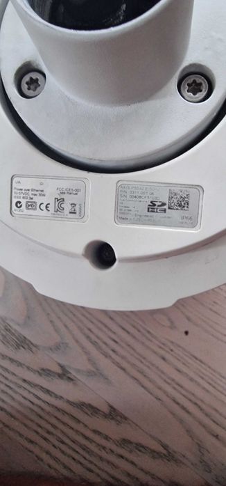 Kopułkowa kamera sieciowa PTZ AXIS P5532