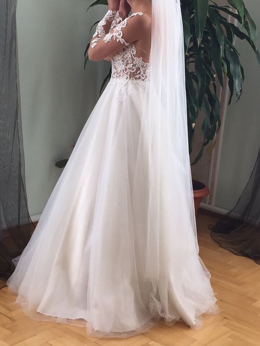 Продаю весільне плаття