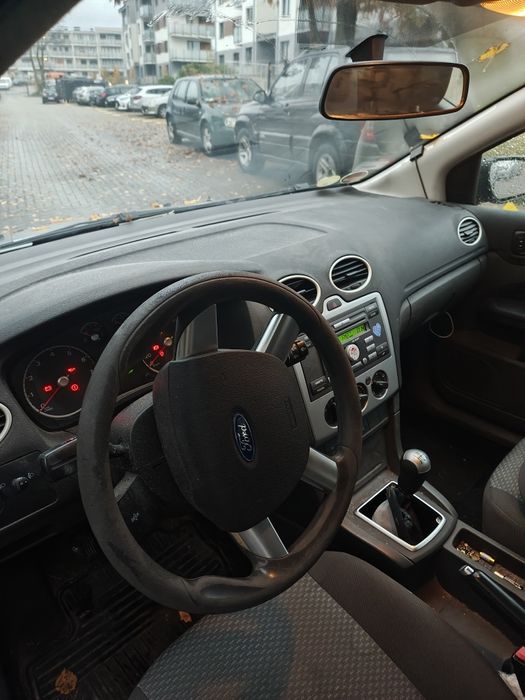 Ford Focus 2006 1.8 benzyna 125 KM, przebieg 180 tys. USZKODZONY