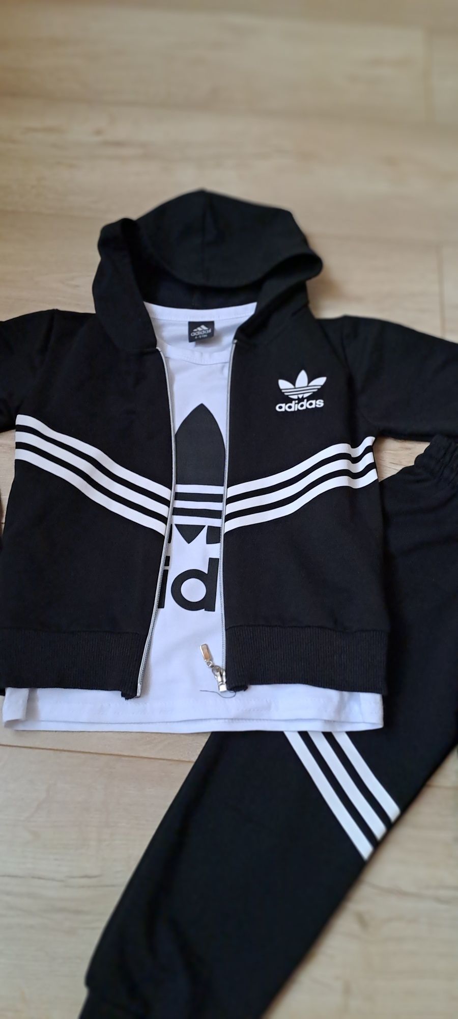 Dres Adidas 3 częściowy