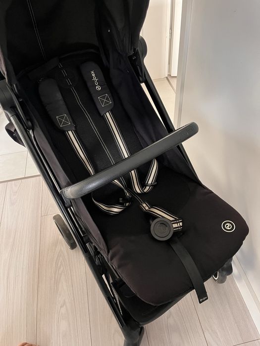 Wózek spacerowy Cybex Beezy 2.0 czarny