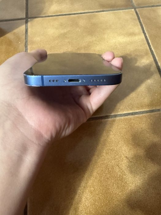 Продам айфон 13 128GB колір Blue акб 87%