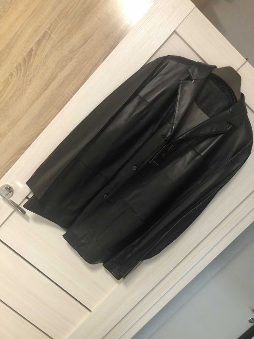 Продается новая мужская кожаная куртка “Pierre Cardin”