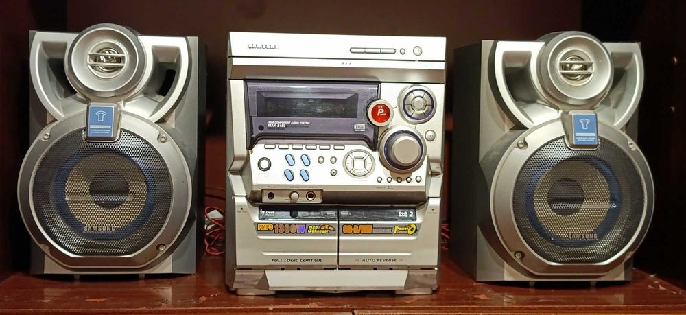 Музичний центр Samsung