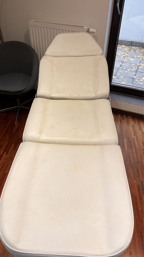 Fotel łóżko kosmetyczne do masażu