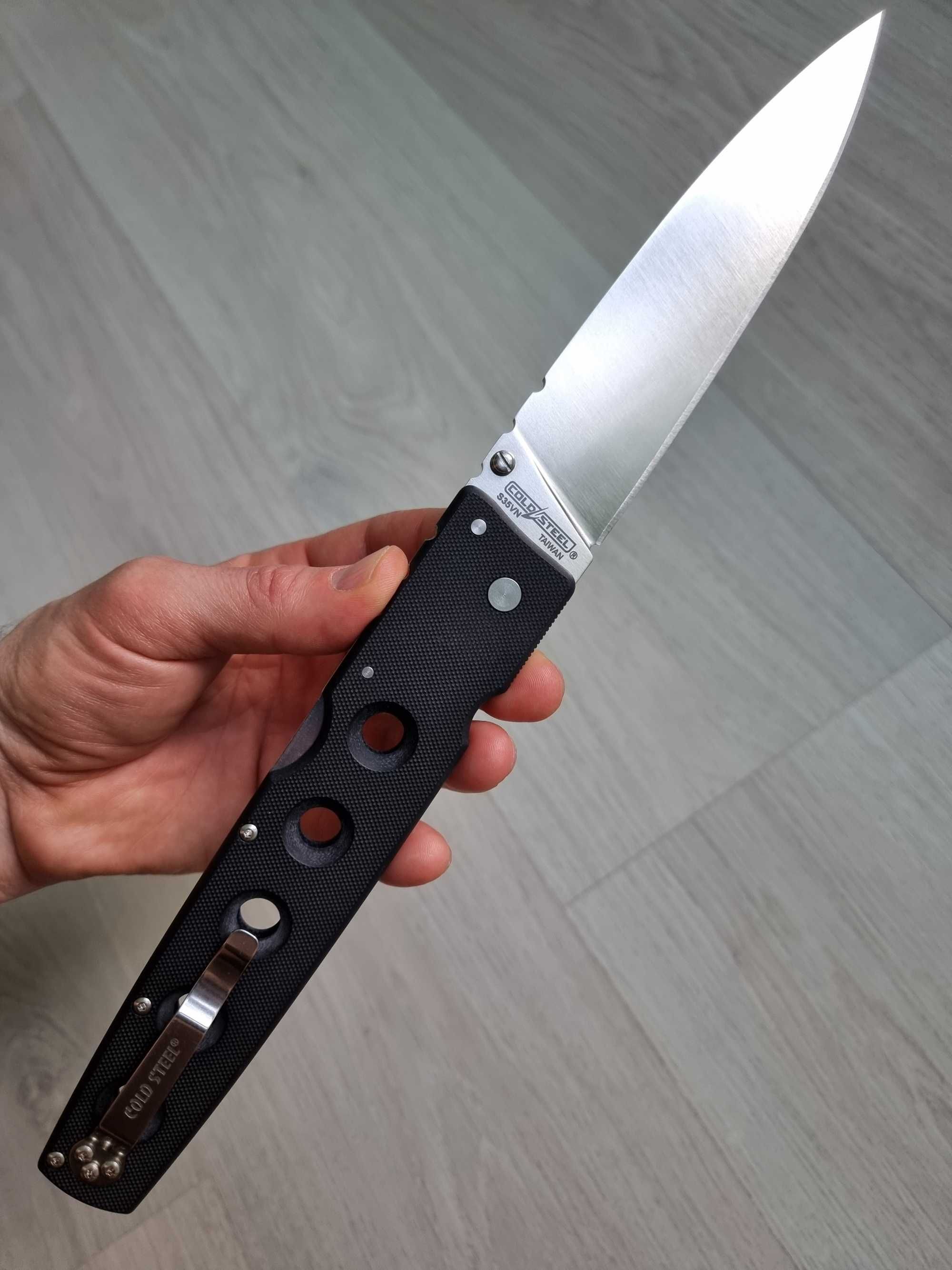Cold Steel Hold Out 6" S35VN