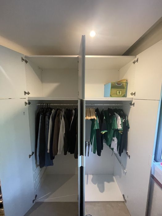 Roupeiro Ikea platsa + oferta de cadeira