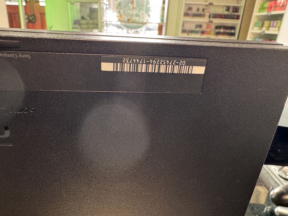 Ps4 bardzo ladne  + Pad +gra