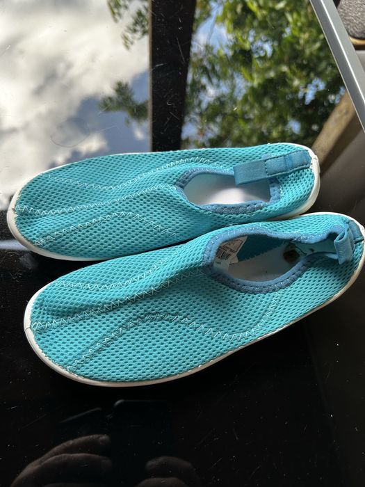 Buty do pływania Dechatlon