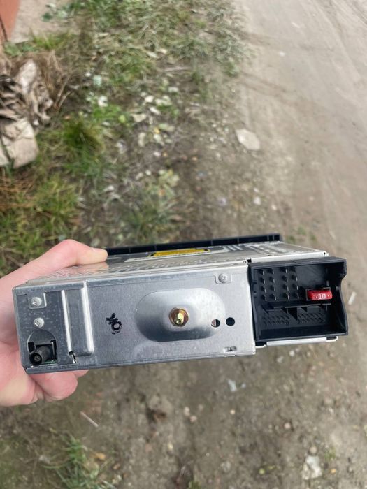 Продам автомагнітолу BMW CD53 (Alpine)